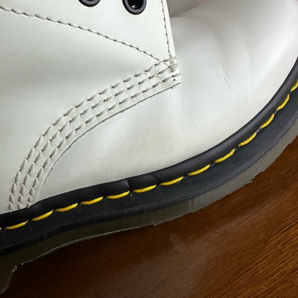 Doc Martens 1460 SMOOTH LEATHER LACE UP BOOTS - Picture 12 of 16